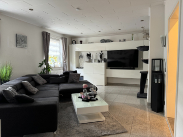 Eigentumswohnung zu verkaufen 4,5 Zimmer mit Gartennutzung, 44866 Bochum, Etagenwohnung